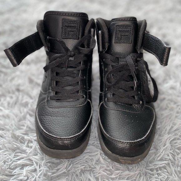 FILA shoes - Picture 2 of 4